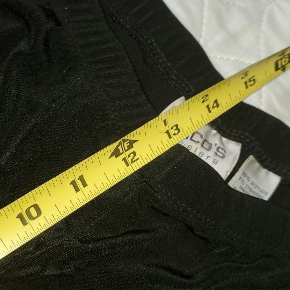 Chico's‎ Travelers Short Black Elastic No Iron Dress Sz. 3P (16) Pants - Picture 6 of 7